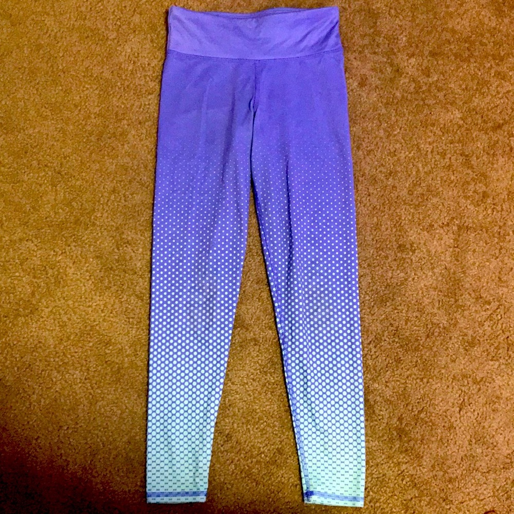 These are M sized (7 - 8 age) leggings.